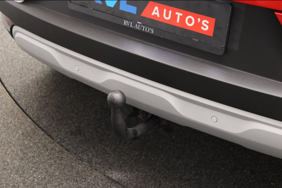 Renault Captur 1.3 TCe 140 Intens Trekhaak Climate/control Navigatie