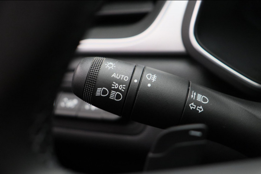 Renault Captur 1.3 TCe 140 Intens Trekhaak Climate/control Navigatie