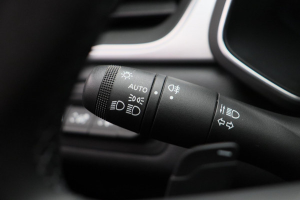 Renault Captur 1.3 TCe 140 Intens Trekhaak Climate/control Navigatie