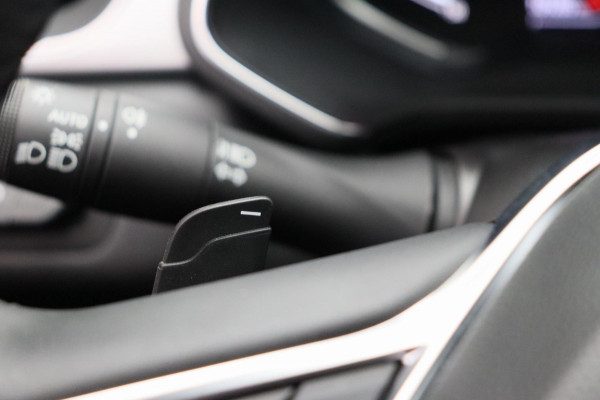 Renault Captur 1.3 TCe 140 Intens Trekhaak Climate/control Navigatie