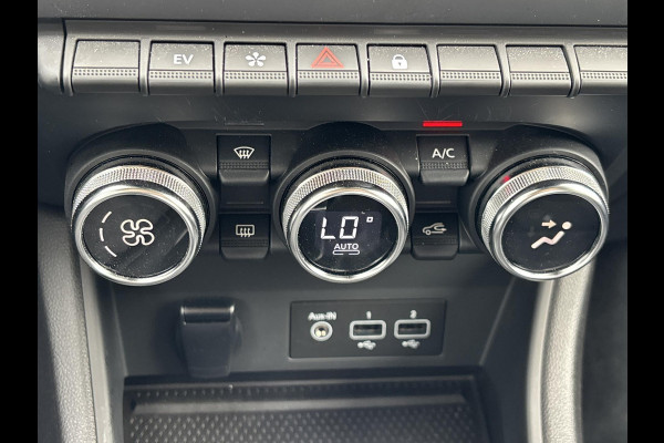 Renault Captur 1.6 E-Tech Full Hybrid 145 Intens | twotone |