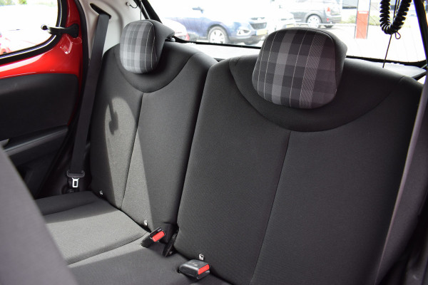 Peugeot 108 1.0 e-VTi Active | 5 Deuren | Airco | Bluetooth | Elektrische Ramen