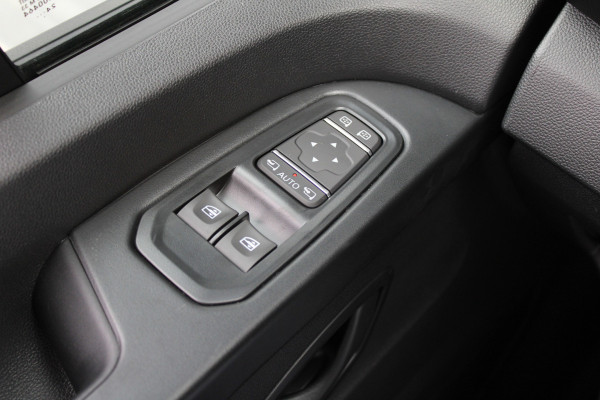 Renault Trafic 2.0 Blue dCi 130pk T29 L1H1 Advance - Navigatie - LED - Camera - Parkeersensoren - Rijklaar