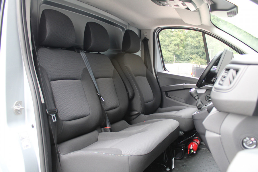 Renault Trafic 2.0 Blue dCi 130pk T29 L1H1 Advance - Navigatie - LED - Camera - Parkeersensoren - Rijklaar