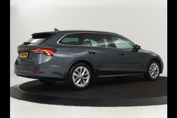Škoda Octavia 1.0 e-TSI Business Edition | Stoelverwarming | Trekhaak | Head-Up | Memory | Camera | Carplay | Sfeerverlichting | Navigatie | Side Assist | Virtual Cockpit