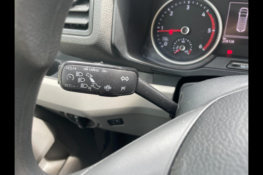 Volkswagen Crafter 35 2.0 TDI L5H3 Trendline AIRCO CRUISE NAVI CAMERA APPLE CARPLAY SIDEBARS ZEER NETTE BUS