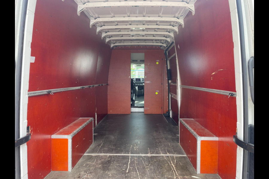 Volkswagen Crafter 35 2.0 TDI L5H3 Trendline AIRCO CRUISE NAVI CAMERA APPLE CARPLAY SIDEBARS ZEER NETTE BUS