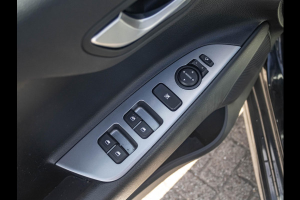 Kia Rio 1.0 T-GDi MHEV GT-Line l Navigatie l Stoel Stuurwielverwarming l GT-line