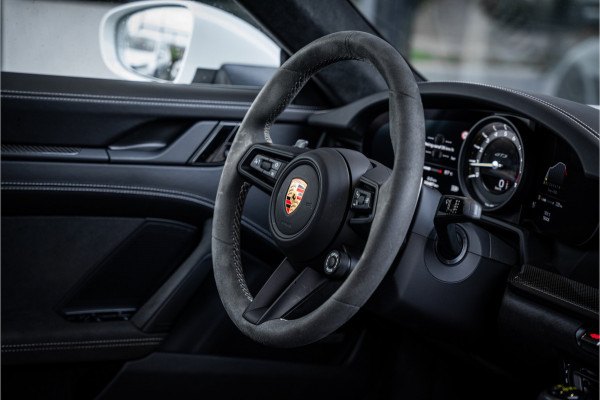 Porsche 911 992 4.0 GT3 - Carbon | Bose | Alcantara