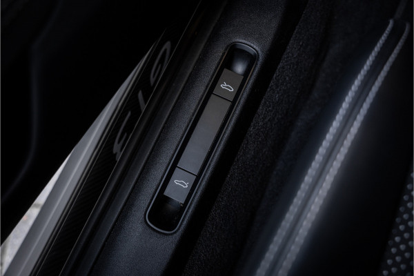 Porsche 911 992 4.0 GT3 - Carbon | Bose | Alcantara