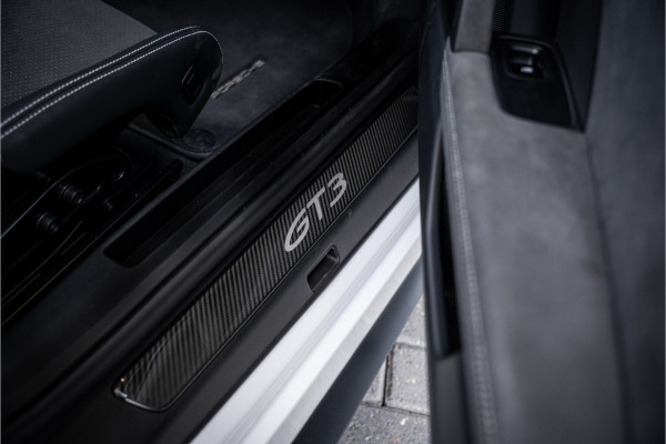 Porsche 911 992 4.0 GT3 - Carbon | Bose | Alcantara