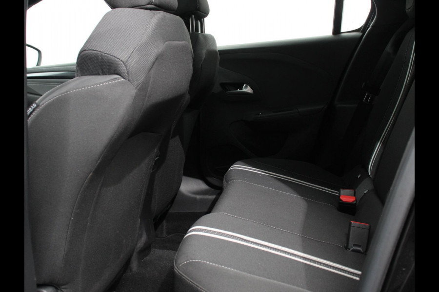 Opel Corsa 1.2 100pk Turbo Elegance Sky | Panoramadak | Stuurverwarming |  | Climate control | Cruise control | LED | Stoelverwarming | Camera | Navigatie | Apple Carplay/ Android Auto |