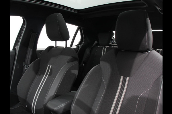 Opel Corsa 1.2 100pk Turbo Elegance Sky | Panoramadak | Stuurverwarming |  | Climate control | Cruise control | LED | Stoelverwarming | Camera | Navigatie | Apple Carplay/ Android Auto |