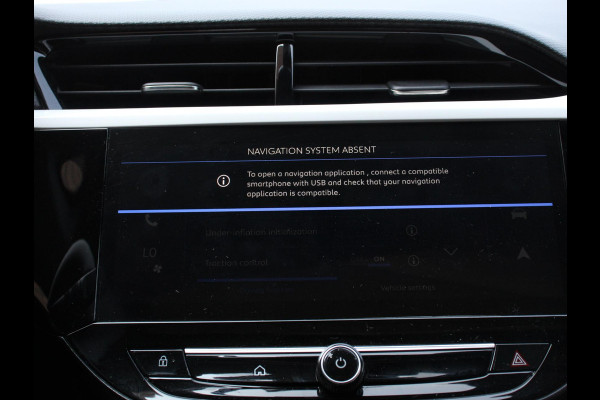 Opel Corsa 1.2 100pk Turbo Elegance Sky | Panoramadak | Stuurverwarming |  | Climate control | Cruise control | LED | Stoelverwarming | Camera | Navigatie | Apple Carplay/ Android Auto |