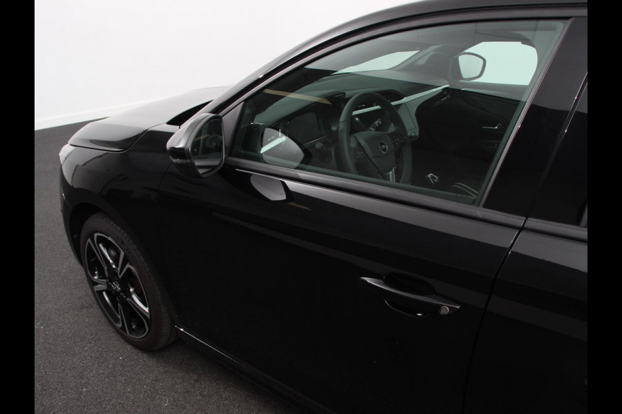 Opel Corsa 1.2 100pk Turbo Elegance Sky | Panoramadak | Stuurverwarming |  | Climate control | Cruise control | LED | Stoelverwarming | Camera | Navigatie | Apple Carplay/ Android Auto |
