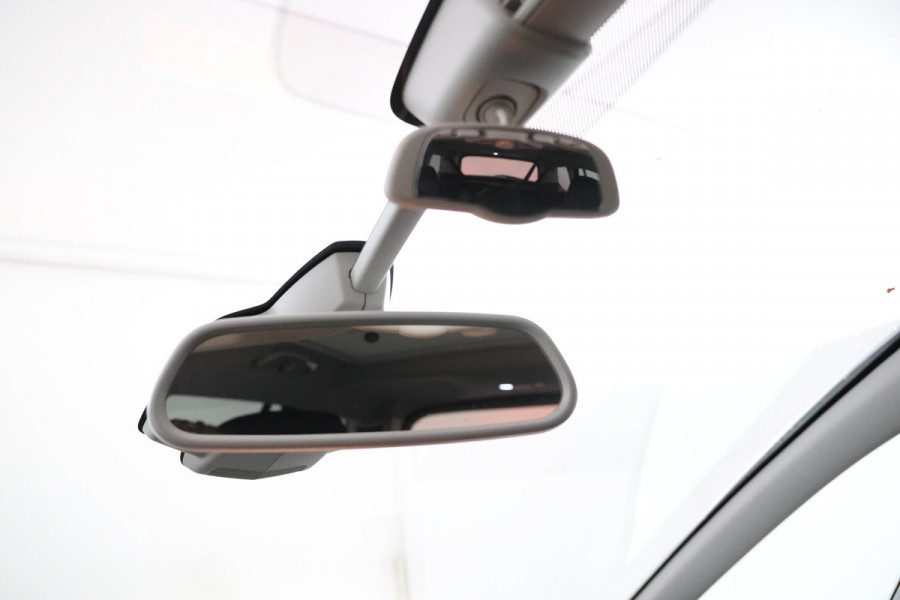 Citroën Grand C4 Spacetourer 1.2 PureTech Shine 7 Persoons, Navigatie, Panorama, Trekhaak