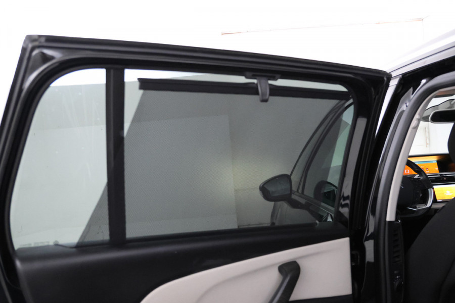 Citroën Grand C4 Spacetourer 1.2 PureTech Shine 7 Persoons, Navigatie, Panorama, Trekhaak