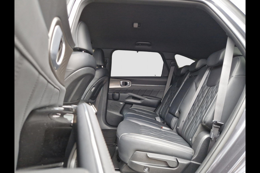 Kia Sorento 1.6 T-GDI Plug-in Hybrid 4WD ExecutiveLine 7p. | BOSE | Stoelverkoeling | HUD| Dodehoekcamera | Napa Leder | 360 graden Camera |