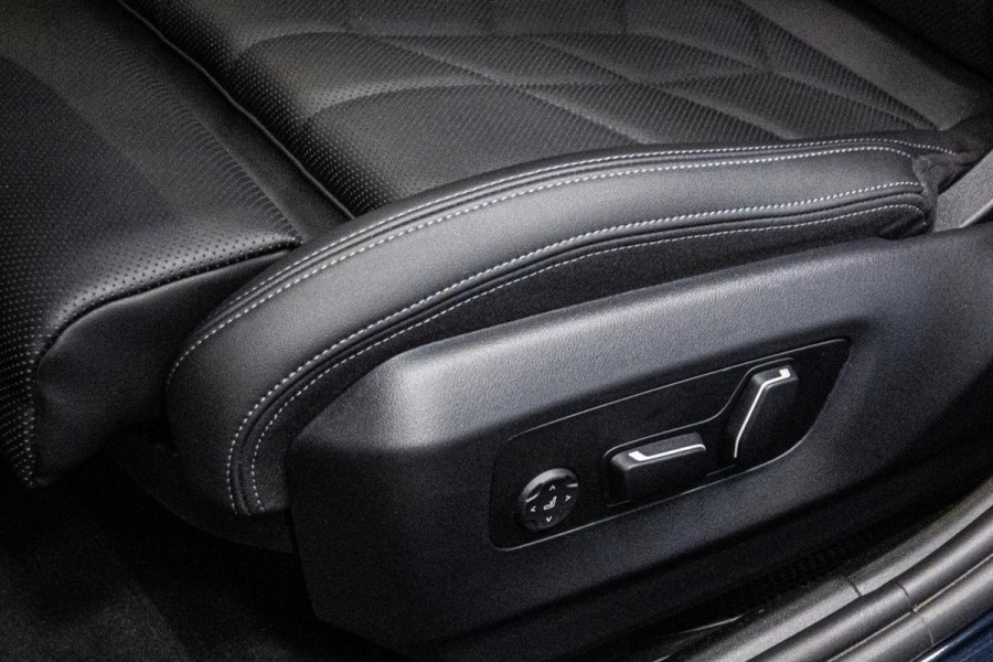 BMW 5 Serie Touring 540d xDrive *M-Sport Pro / Bowers & Wilkins / Panorama / Actieve-Stoelventilatie / Standverwarming / Surround-View*