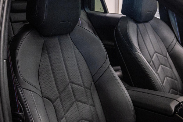 BMW 5 Serie Touring 540d xDrive *M-Sport Pro / Bowers & Wilkins / Panorama / Actieve-Stoelventilatie / Standverwarming / Surround-View*
