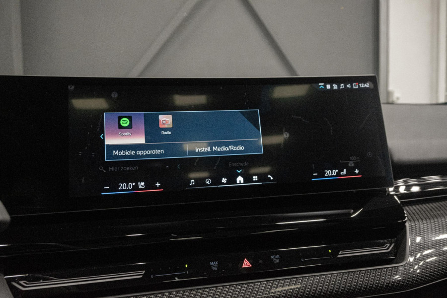 BMW 5 Serie Touring 540d xDrive *M-Sport Pro / Bowers & Wilkins / Panorama / Actieve-Stoelventilatie / Standverwarming / Surround-View*