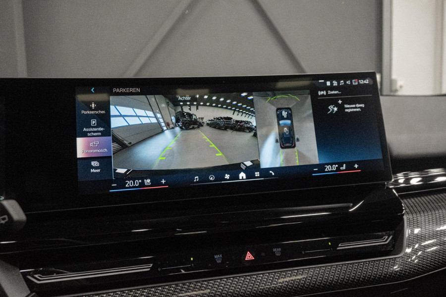 BMW 5 Serie Touring 540d xDrive *M-Sport Pro / Bowers & Wilkins / Panorama / Actieve-Stoelventilatie / Standverwarming / Surround-View*