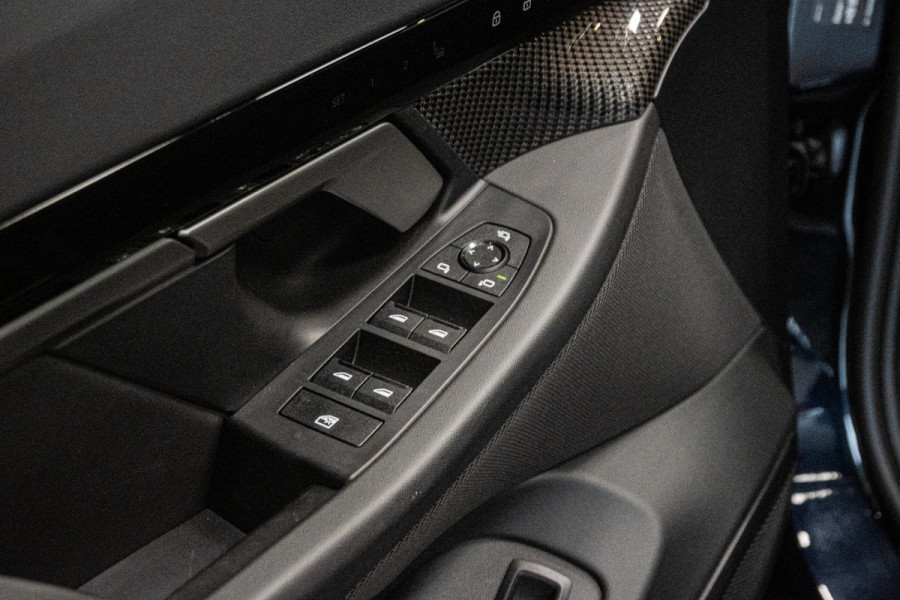 BMW 5 Serie Touring 540d xDrive *M-Sport Pro / Bowers & Wilkins / Panorama / Actieve-Stoelventilatie / Standverwarming / Surround-View*