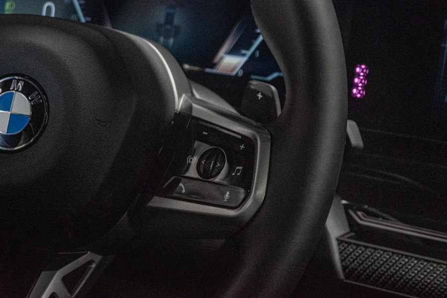 BMW 5 Serie Touring 540d xDrive *M-Sport Pro / Bowers & Wilkins / Panorama / Actieve-Stoelventilatie / Standverwarming / Surround-View*