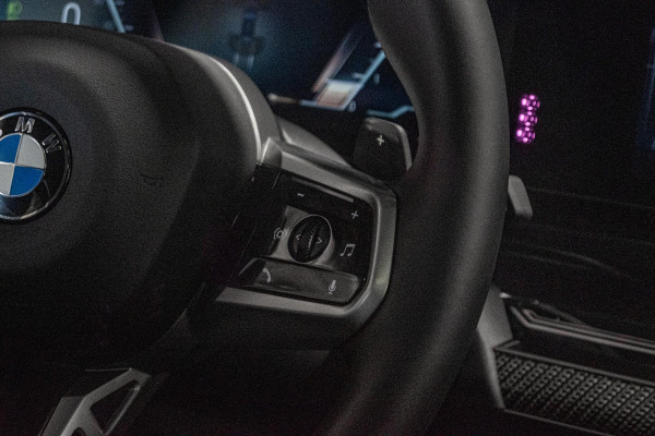 BMW 5 Serie Touring 540d xDrive *M-Sport Pro / Bowers & Wilkins / Panorama / Actieve-Stoelventilatie / Standverwarming / Surround-View*