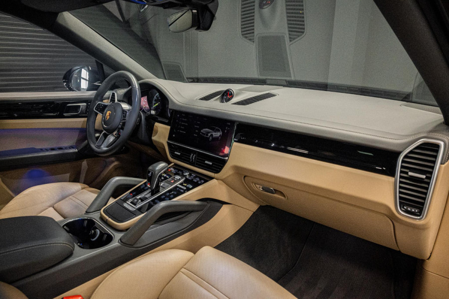 Porsche Cayenne Coupé 3.0 E-Hybrid Platinum Edition *Sport-Design / Porsche-Approved / BOSE / Panorama / Stoelventilatie / Soft-Close / 18-Wegs / PASM*