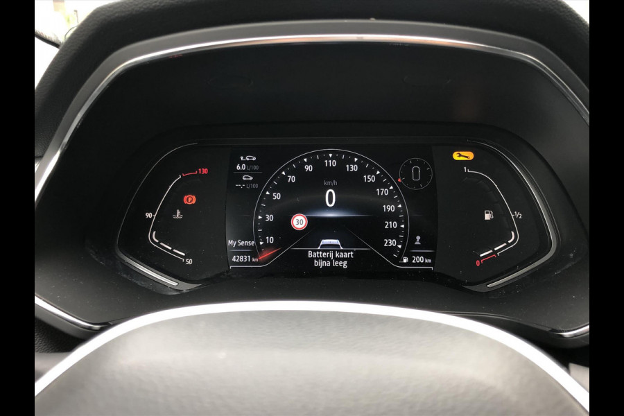 Renault Captur TCe 90pk Intens | Eerste eigenaar, Trekhaak, Parkeersensoren, Camera, Keyless, LED, 17inch, Cruise control
