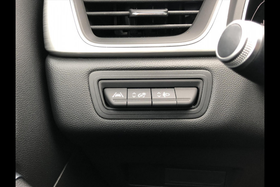 Renault Captur TCe 90pk Intens | Eerste eigenaar, Trekhaak, Parkeersensoren, Camera, Keyless, LED, 17inch, Cruise control