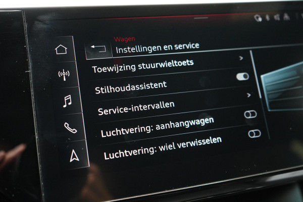 Audi Q8 e-tron 55 quattro 408pk S Edition 115 kWh | Head-Up | BTW | Panoramadak | Leder | Keyless | Trekhaak afn. | B&O Audi Q8 e-tron 55 quattro 408pk S Edition 115 kWh | Head-Up | BTW | Panoramadak | Leder | Keyless | Trekhaak afn. | B&O