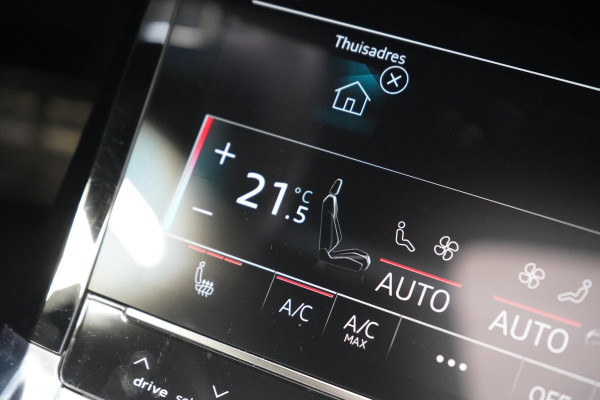 Audi Q8 e-tron 55 quattro 408pk S Edition 115 kWh | Head-Up | BTW | Panoramadak | Leder | Keyless | Trekhaak afn. | B&O Audi Q8 e-tron 55 quattro 408pk S Edition 115 kWh | Head-Up | BTW | Panoramadak | Leder | Keyless | Trekhaak afn. | B&O