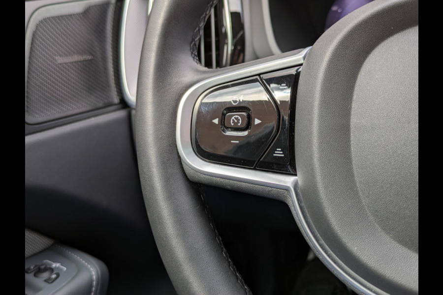 Volvo XC60 2.0 T8 Plug-in hybrid AWD R-Design|Panodak|Harman/Kardon|Adaptive-Cruise|Stoel/Stuurverwarming|Memory|Aut.Trekhaak