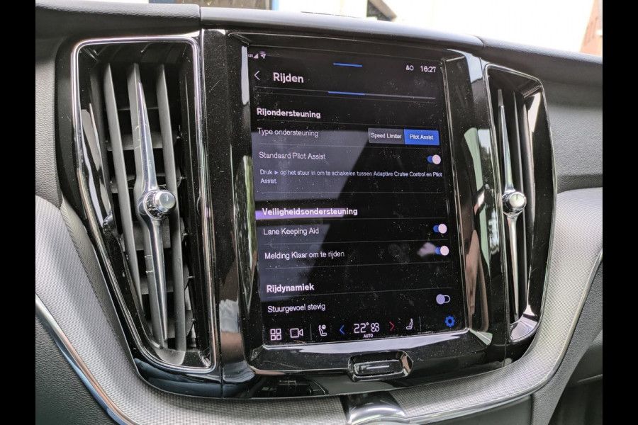 Volvo XC60 2.0 T8 Plug-in hybrid AWD R-Design|Panodak|Harman/Kardon|Adaptive-Cruise|Stoel/Stuurverwarming|Memory|Aut.Trekhaak