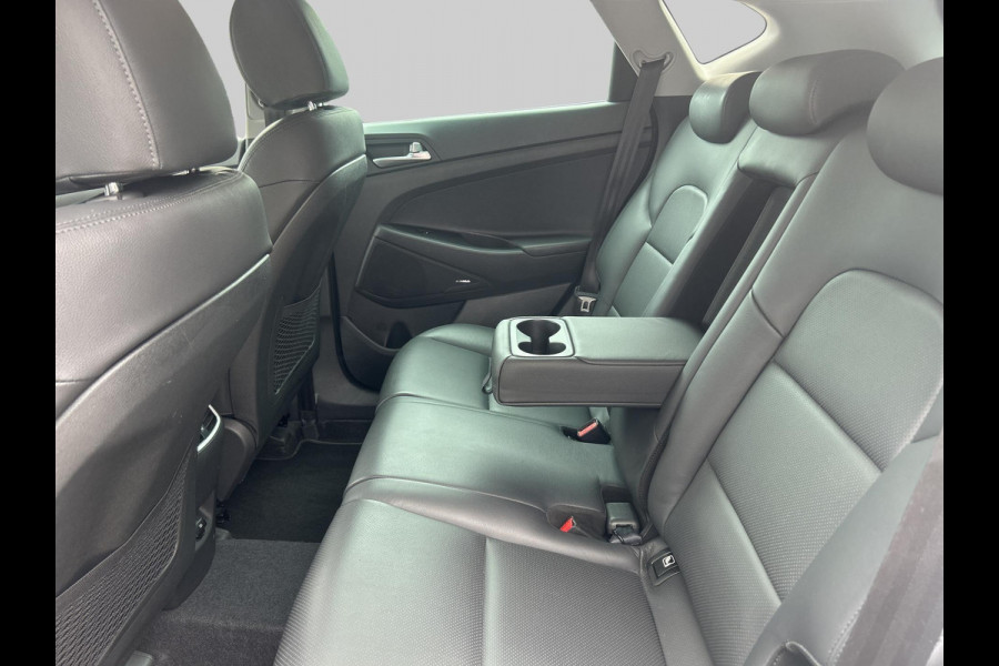 Hyundai Tucson 1.6 T-GDI Comfort | Trekhaak | Leder stoelen | NAVI | Climate Control