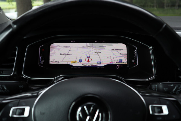 Volkswagen Polo 1.0 TSI Highline | R-line | Virtual | Carplay | ACC | Navi |