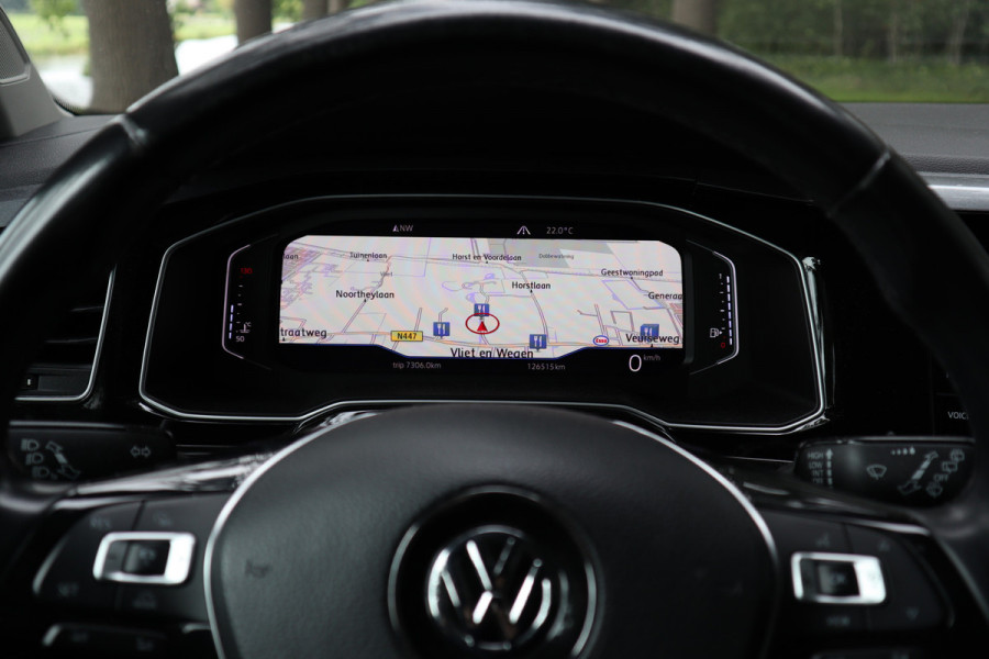 Volkswagen Polo 1.0 TSI Highline | R-line | Virtual | Carplay | ACC | Navi |