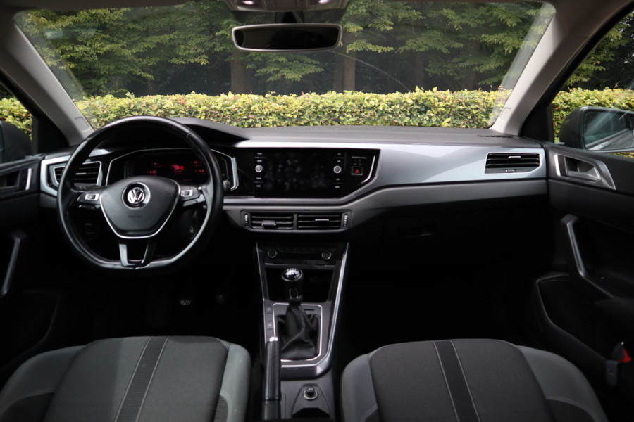 Volkswagen Polo 1.0 TSI Highline | R-line | Virtual | Carplay | ACC | Navi |