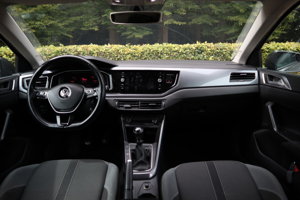 Volkswagen Polo 1.0 TSI Highline | R-line | Virtual | Carplay | ACC | Navi |