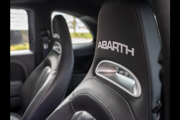 Abarth 595 1.4 T-Jet Turismo 165PK / Pano / CarPlay / Leder / Navi / DAB+ / Senoren