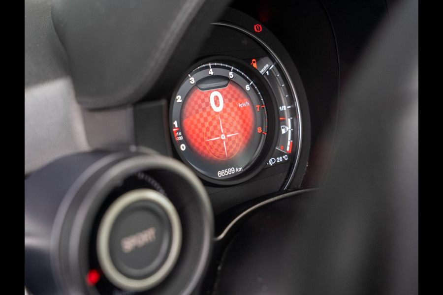 Abarth 595 1.4 T-Jet Turismo 165PK / Pano / CarPlay / Leder / Navi / DAB+ / Senoren