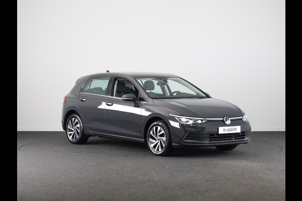 Volkswagen Golf 1.4 eHybrid Style 204 PK | Automaat | Navigatie | Led | Parkeersensoren