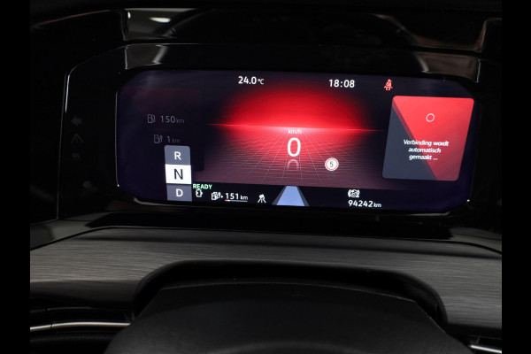 Volkswagen Golf 1.4 eHybrid Style 204 PK | Automaat | Navigatie | Led | Parkeersensoren