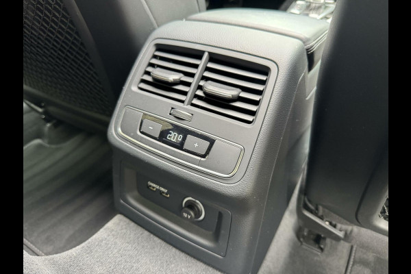 Audi A4 Avant 35 TFSI S-line Automaat | Panoramadak | Adaptieve cruise control | Grootlicht assistentie| Afgevlakt stuurwiel | Climate c
