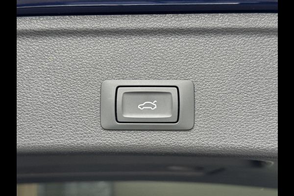 Audi A4 Avant 35 TFSI S-line Automaat | Panoramadak | Adaptieve cruise control | Grootlicht assistentie| Afgevlakt stuurwiel | Climate c