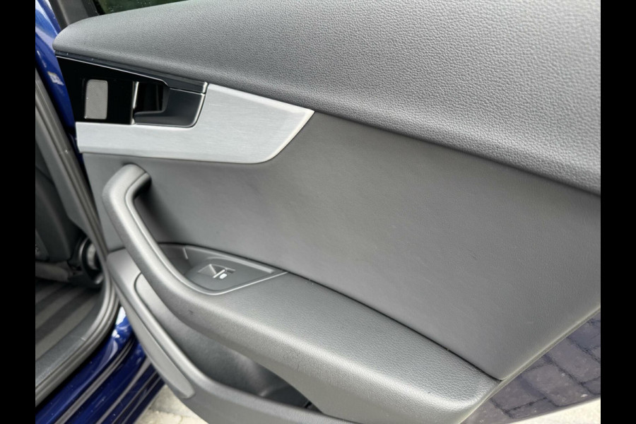 Audi A4 Avant 35 TFSI S-line Automaat | Panoramadak | Adaptieve cruise control | Grootlicht assistentie| Afgevlakt stuurwiel | Climate c