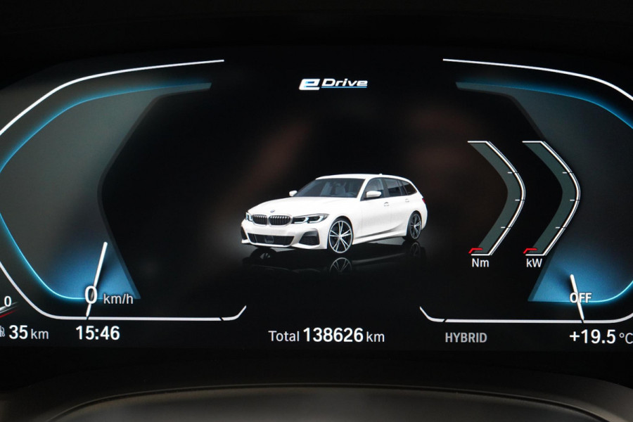 BMW 3 Serie Touring 330e Business Edition Plus | Adaptive cruise | Trekhaak wegkl. | Navigatie | Camera | Apple Carplay