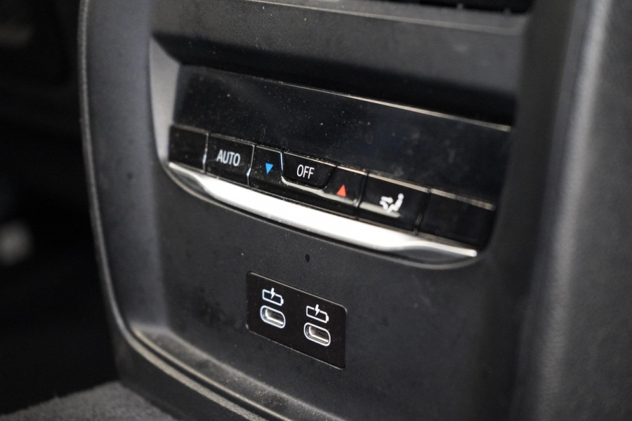BMW 3 Serie Touring 330e Business Edition Plus | Adaptive cruise | Trekhaak wegkl. | Navigatie | Camera | Apple Carplay